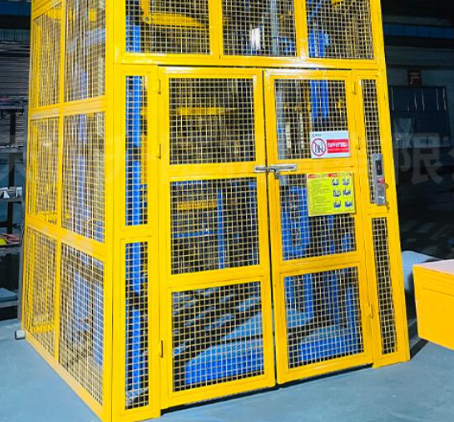 宝兴货梯可以安装在室外吗